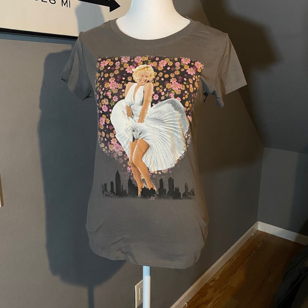 Grey Marilyn Monroe White Dress Tee - Picture 2 of 6